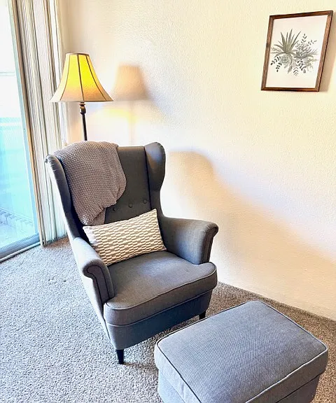 2500 S York St #303 — Photo 5