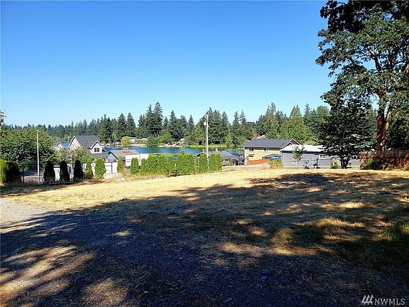 5th image of 17303 8th Avenue Ct S