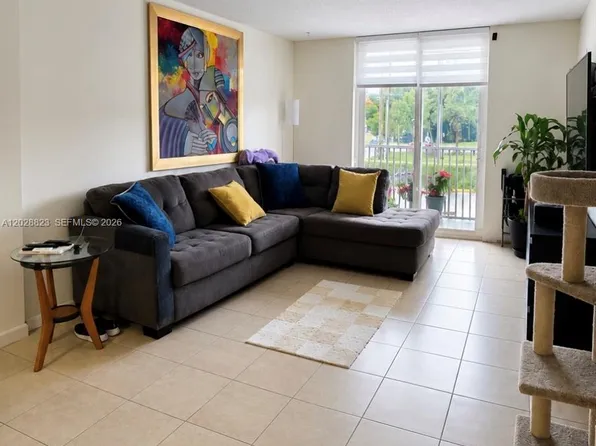 16851 NE 23rd Ave #B214, North Miami Beach, FL 33160