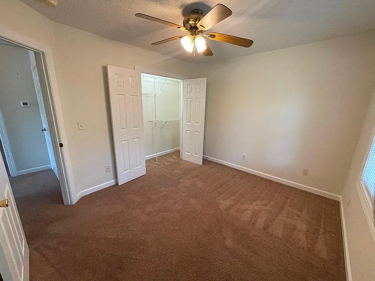 605 Avery St — Photo 25