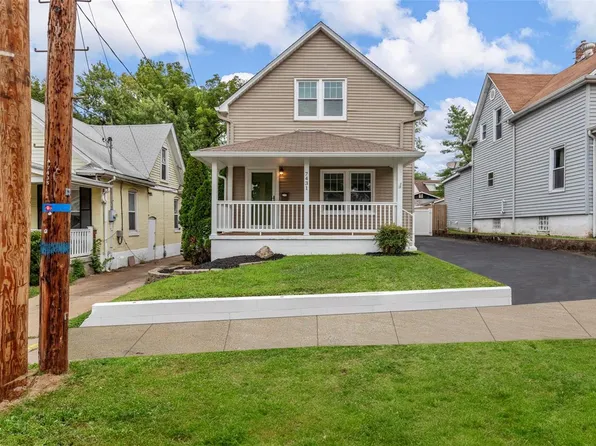 7431 Lohmeyer Ave, Saint Louis, MO 63143
