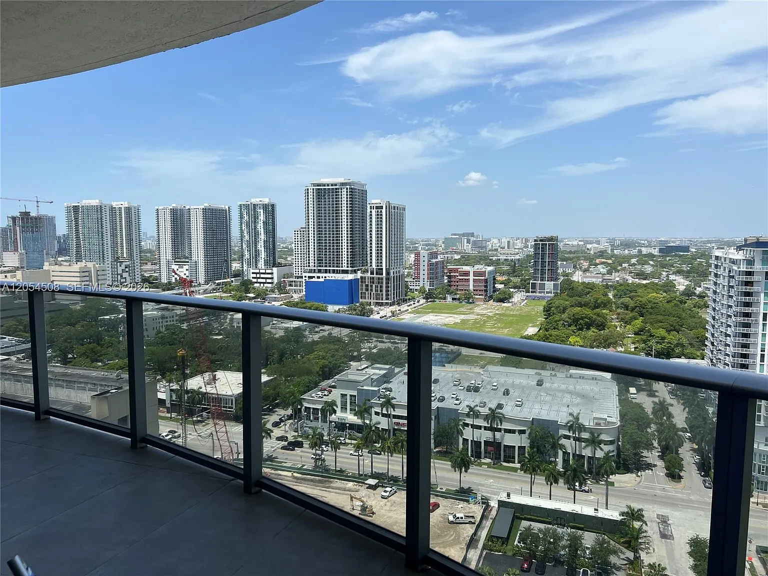 Aria On The Bay Condo — Photo 3