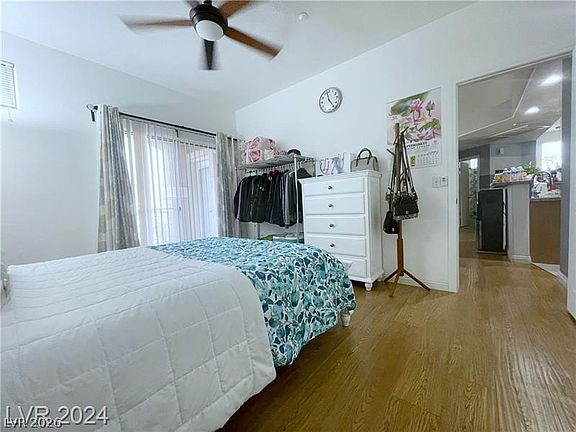 5th image of 5855 Valley Dr Unit 2101
