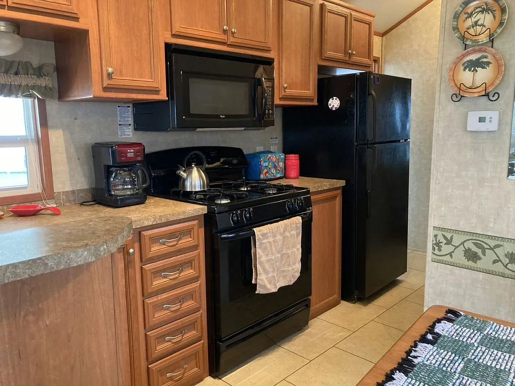 1 bed, 1.0 bath, 480 sqft, $1,843 — Photo 4