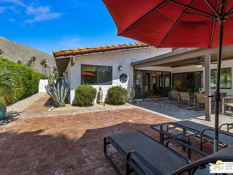 1347 Primavera Dr — Photo 49