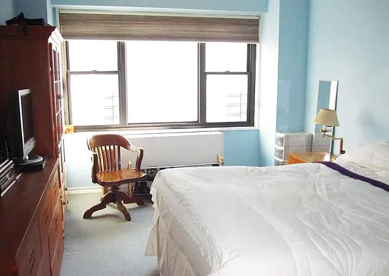 Sold by La Seven Inc. | media 33