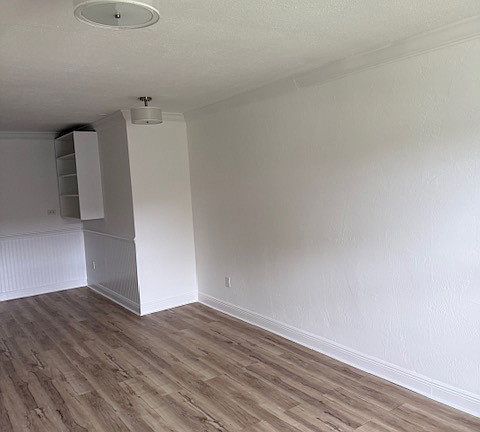 2nd image of 40 NW 76th Ave #40