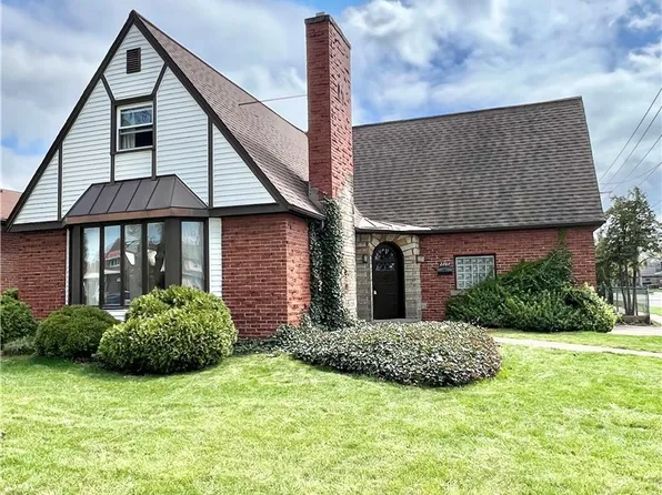 2203 Forest Ave, Niagara Falls, NY 14301