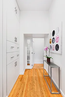 Sold by Compass | media 9