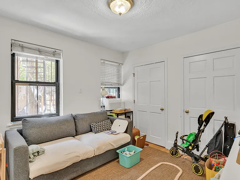 8 Milford St #1A — Photo 7