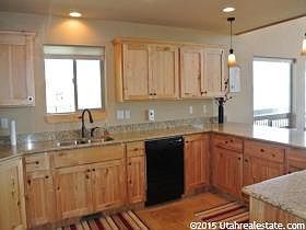 5th image of 794 N Cambry Dr
