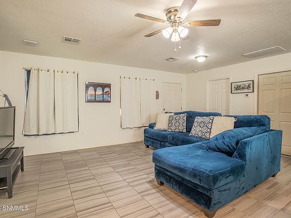 4th image of 430 Anchor Ct