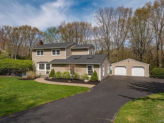 2nd image of 18 Pilgrim Drive
