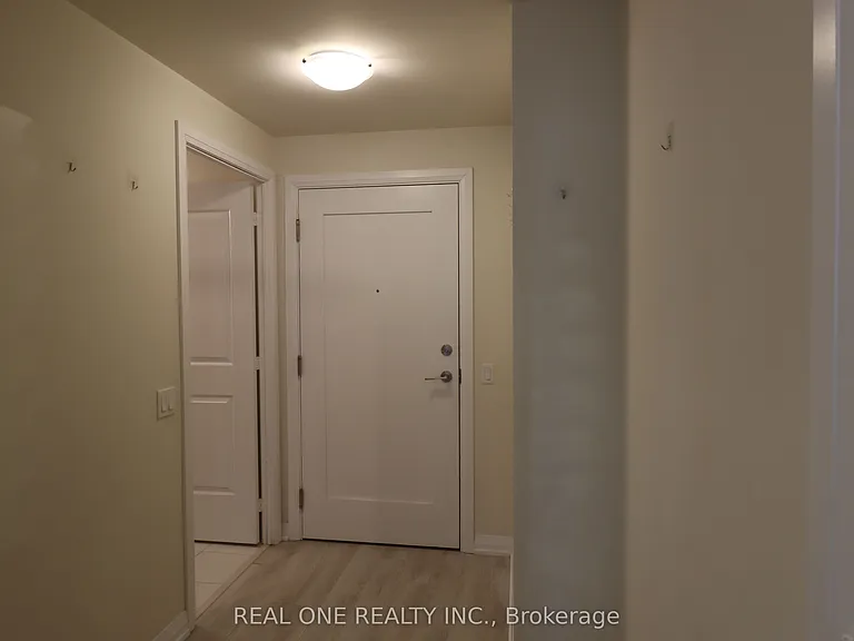 65 Watergarden Dr #403 — Photo 5