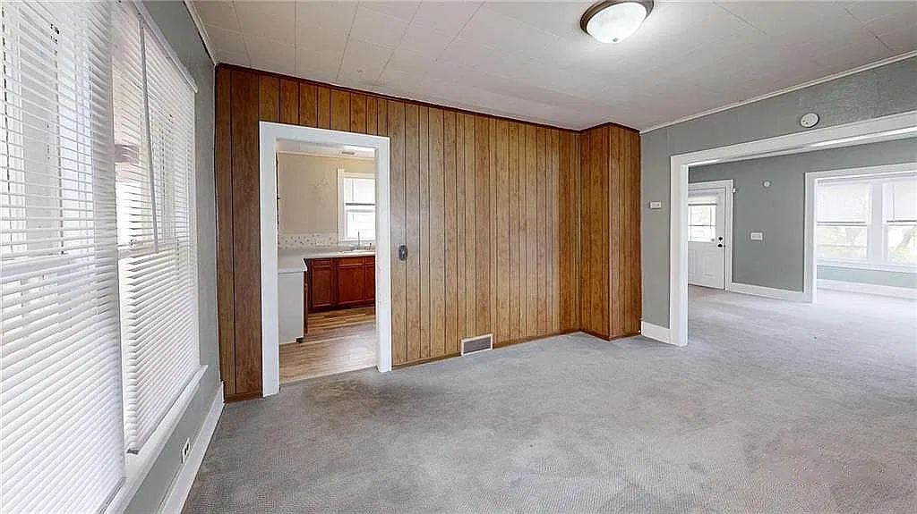 3 bed, 1354 sqft, $1,350 — Photo 4