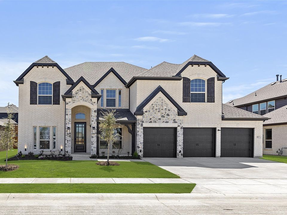 1st image of 827 Bleriot Dr