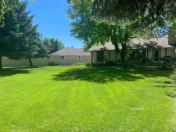 5th image of 467 Springwood Ln