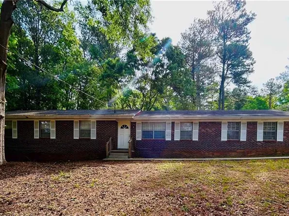2180 Blue Creek Ct, Conley, GA 30288