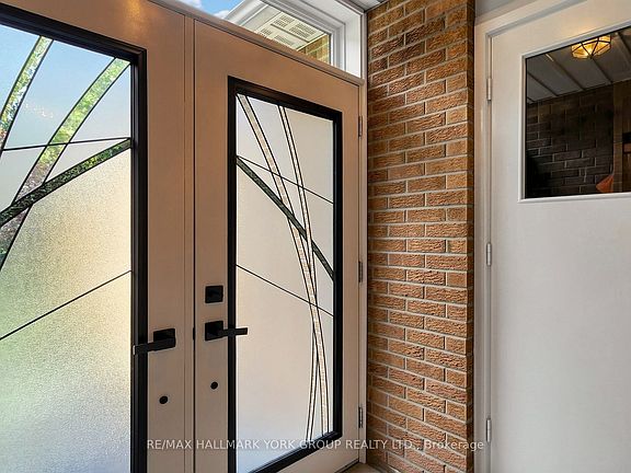 3rd image of 45 Pinnacle Rd