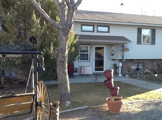 60 Hazel Dr, Riverton, WY 82501