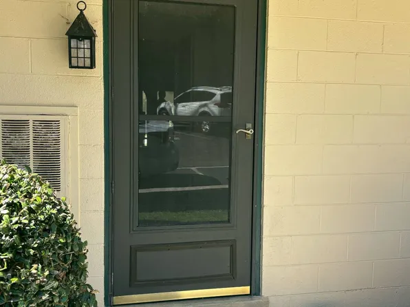 260 Roaring Fork Rd APT 106, Gatlinburg, TN 37738