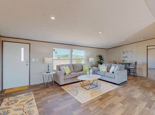 31 Scarlett Ohara St, Moriarty, NM 87035