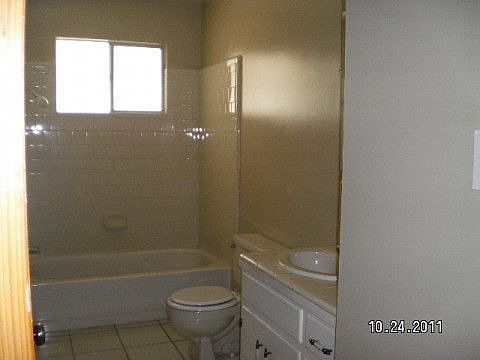 4th image of 2323 S Sallee St