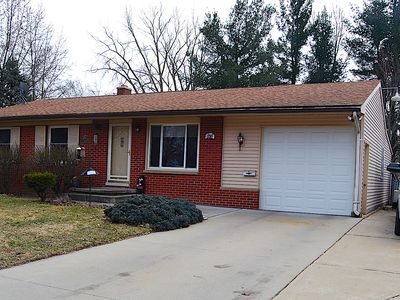 2012 E Sugnet Rd, Midland, MI, 48642