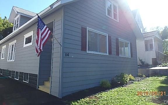 3rd image of 114 Malverne Dr