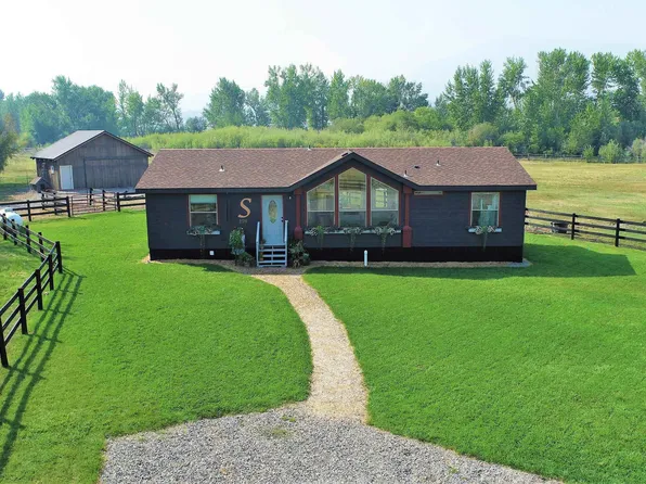 1119 Highway 28, Salmon, ID 83467