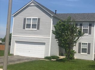 1706 Coyote Ridge Ct, Plainfield, IL 60586