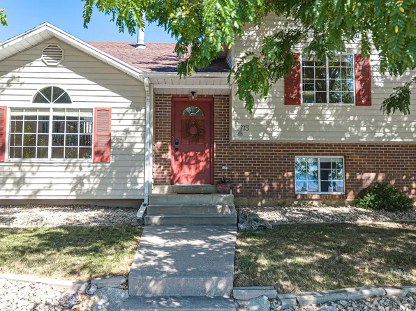 718 N Murdock Dr E, Pleasant Grove, UT 84062