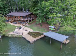 228 Pine Bark Trl, Jacksons Gap, AL 36861