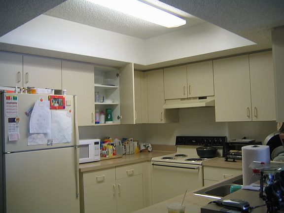 3rd image of 3670 N 56th Ave APT 710