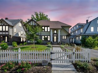 2135 Coventry Rd, Cleveland Heights, OH 44118