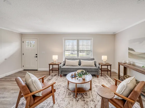813 Kay Cir, Chattanooga, TN 37421