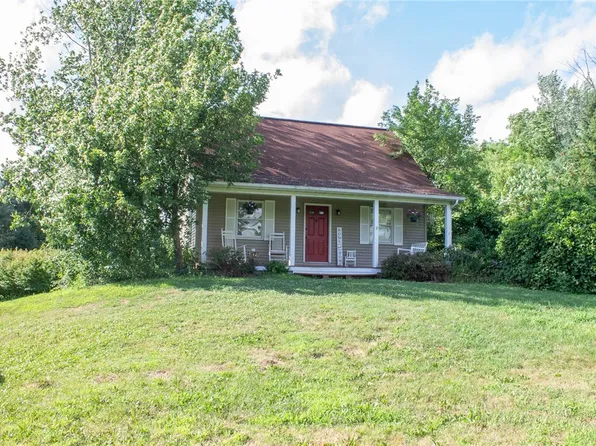 274 Buck Rd, Lansing, NY 14882