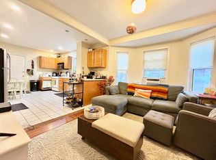 61 Franklin St #1, Brookline, MA 02445
