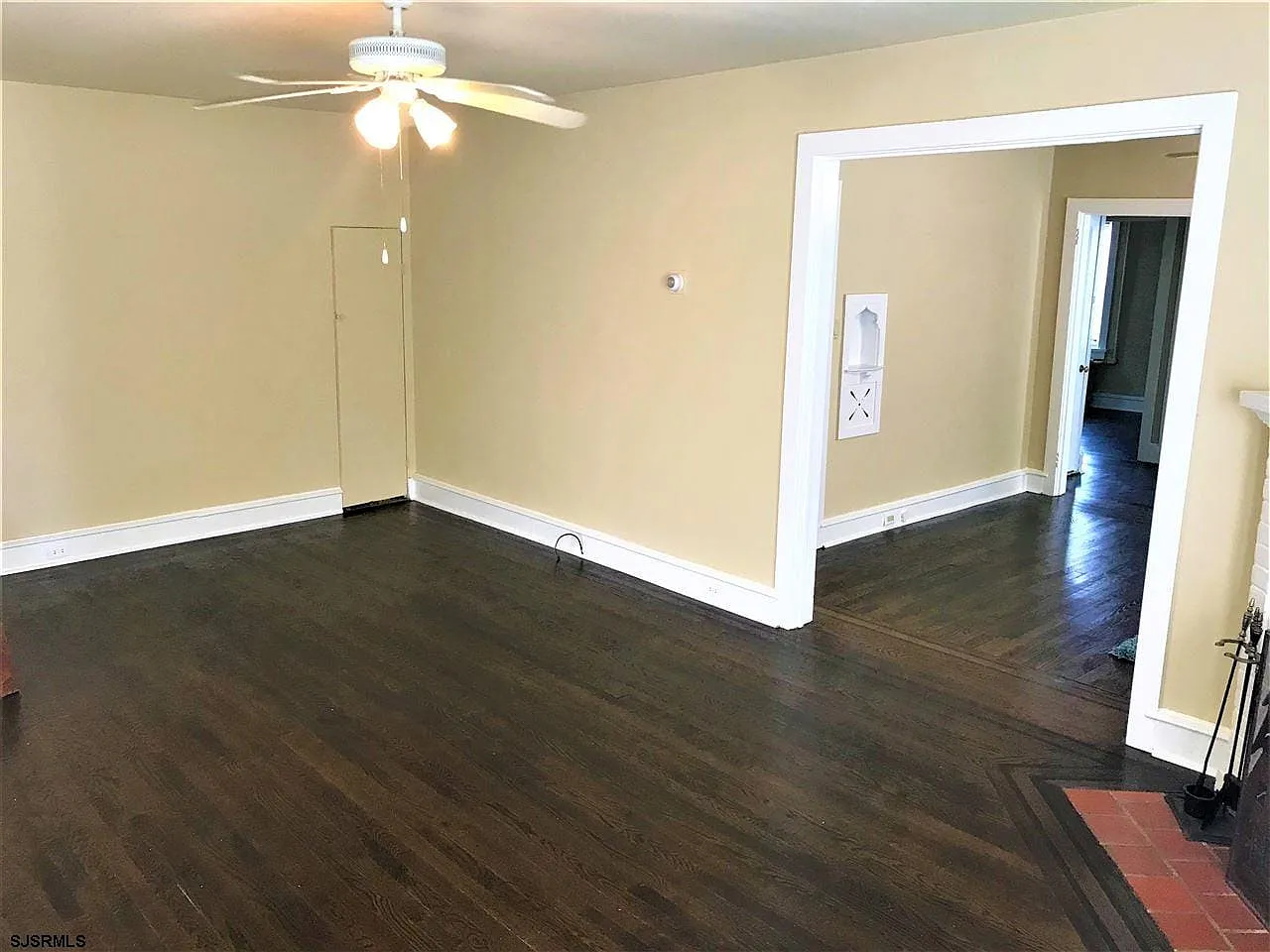 2 bed, 1.0 bath, $6,500 — Photo 4