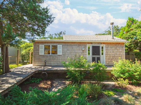 237 Sea Walk, Cherry Grove, NY 11782