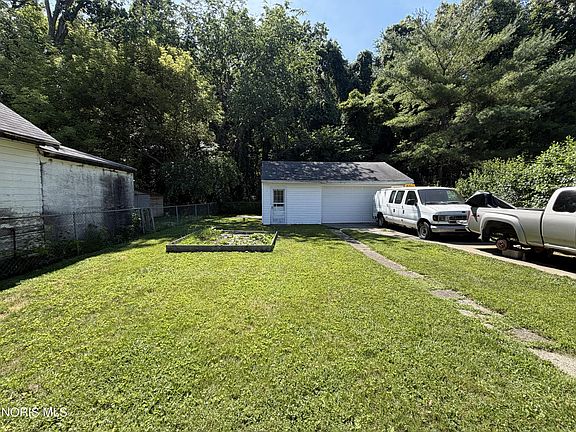 5th image of 5839 Artwell Dr