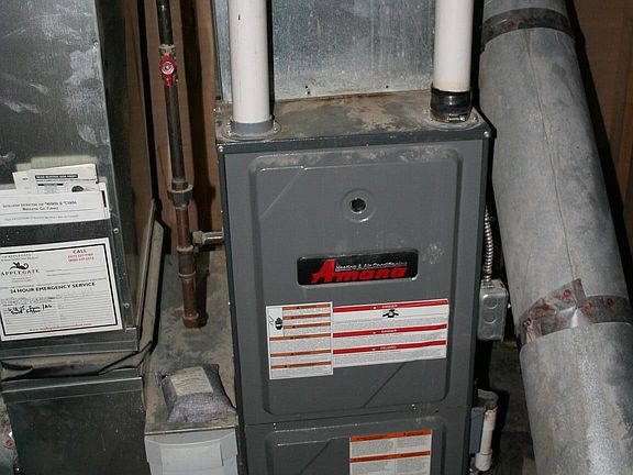5th image of 410 W Lovett St