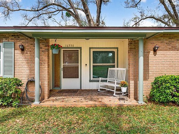 3rd image of 16330 Hanna Rd