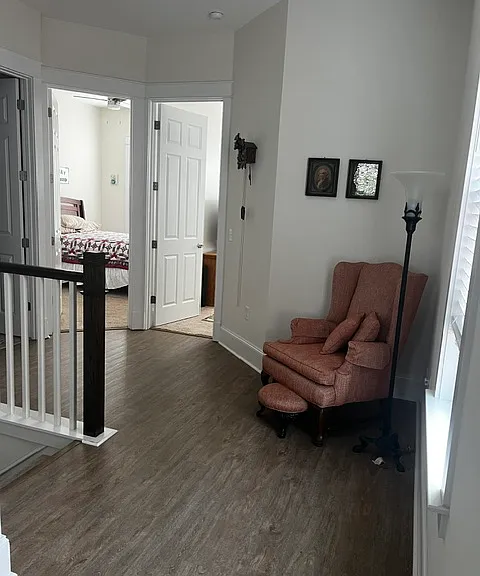 856 Johnson Ave — Photo 10