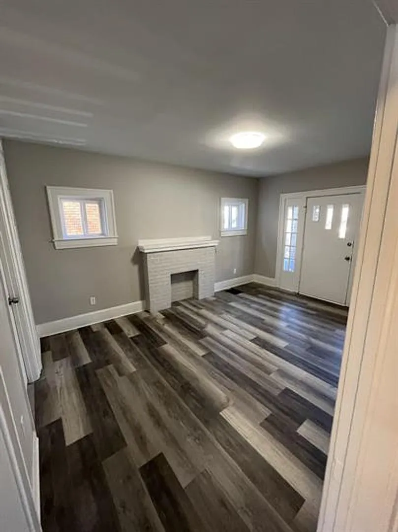 Remodeled home 3BR, 2 BA tons of space! 4124 Larkwood Avenue, Louisville, KY 40212 — Photo 3
