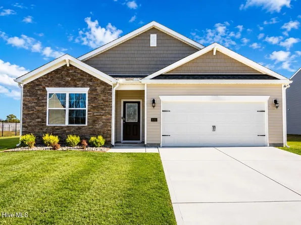 4449 Marthas Village Lane, Ayden, NC 28513