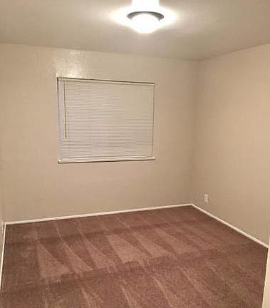3rd image of 8829 Kelley Dr #Ffkmze0mj
