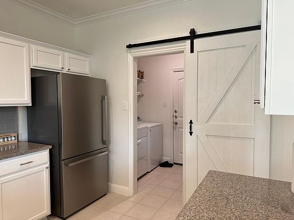 4th image of 700 Mandarin Flyway APT 102