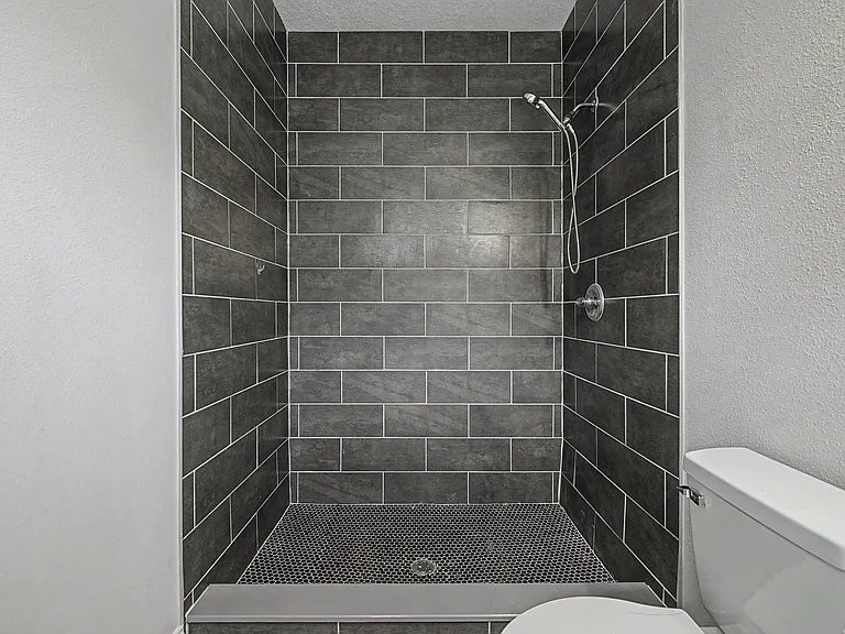 1614 E Mulberry Dr — Photo 21