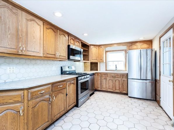 boston-massachusetts-59144183 picture